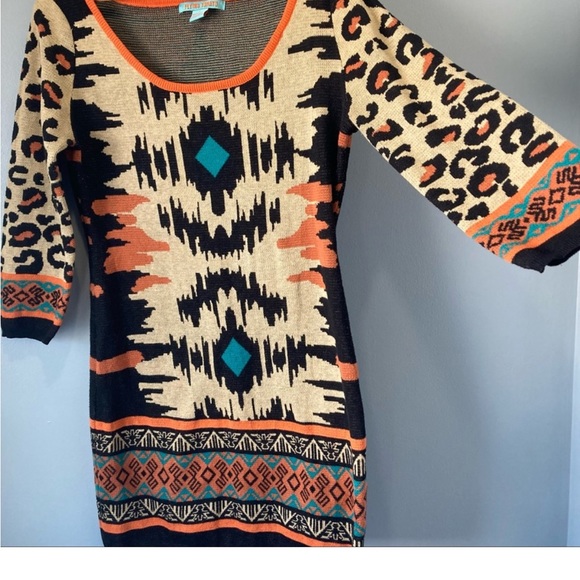 Flying Tomato Aztec Print Sweater Dress Anthropologie Size L/XL - Picture 4 of 11